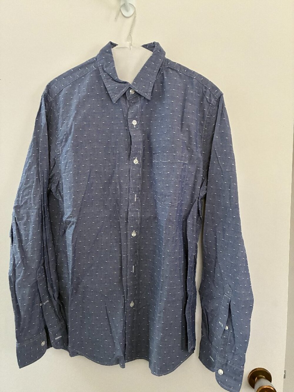 Shirt. NEW never worn. Sz M JCREW 100% cotton blue w/white specks